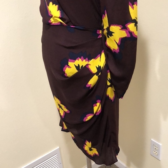 A.L.C Grace Dress Size 4 Dark Brown Silk Floral Cowl Neck Ruched Mini - Picture 4 of 12